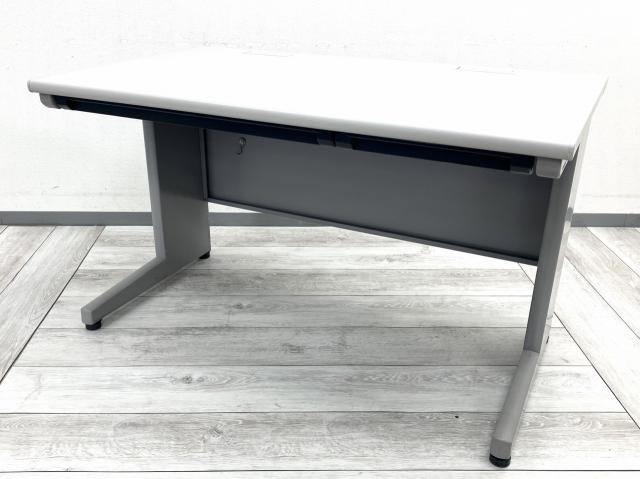 【中古】CZデスク  イトーキ（ITOKI） 平机