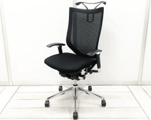【訳あり品】【硬めの座面が大人気！国産メッシュチェアの代表格！オフィスの執務室、会議室におすすめ！】■オカムラ（okamura）製　バロン（Baron）チェア　肘付き　ハイバック　背面メッシュ　■可動肘　■ハンガー付き　■色：ブラック【弊社使用欄：A01039040】