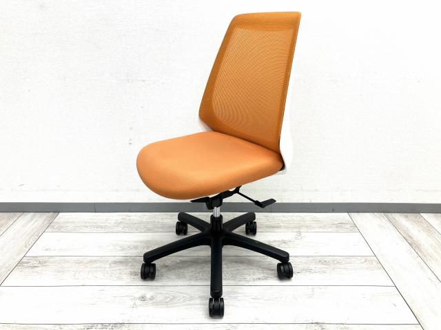 【中古】ノナ KZ-330JB-W9D3 イトーキ（ITOKI） 肘無ローバックチェア