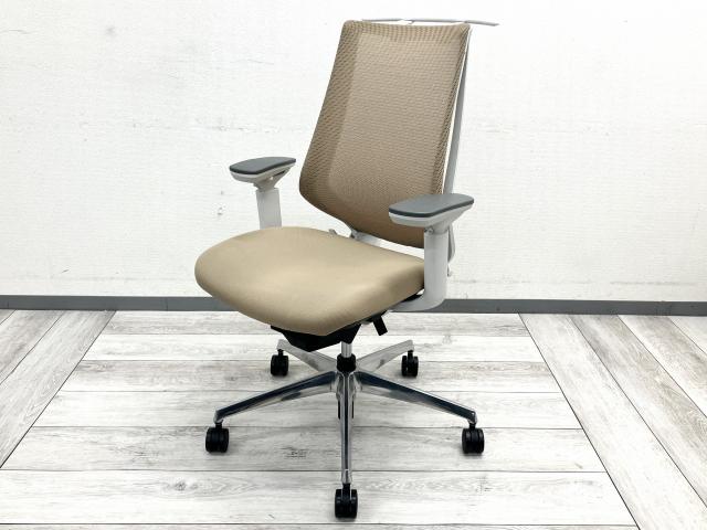 【2022年製】上質感と快適性を両立した高機能チェア 色ベージュ
#静岡市（葵区） #浜松市（中区） #富士市 #沼津市 #三島市