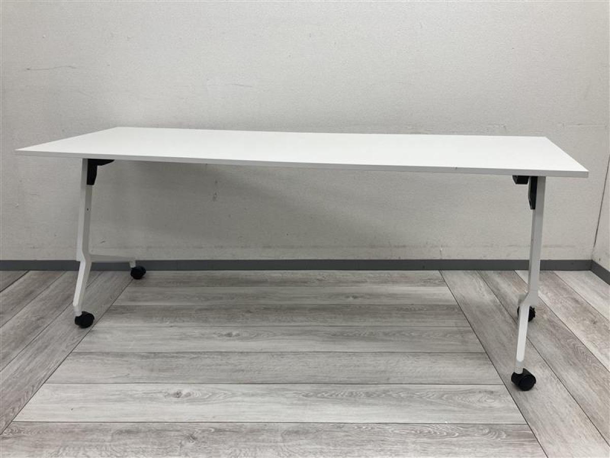 【在庫入れ替えSALE】【大ロットで揃います！】イトーキ製　折りたたみテーブル(サイドスタックテーブル)・フラップテーブル
休憩室・会議室・ミーティングテーブルとして優秀なテーブルになります。〈愛知・岐阜・三重・静岡〉
                        スレント
                                    中古
            