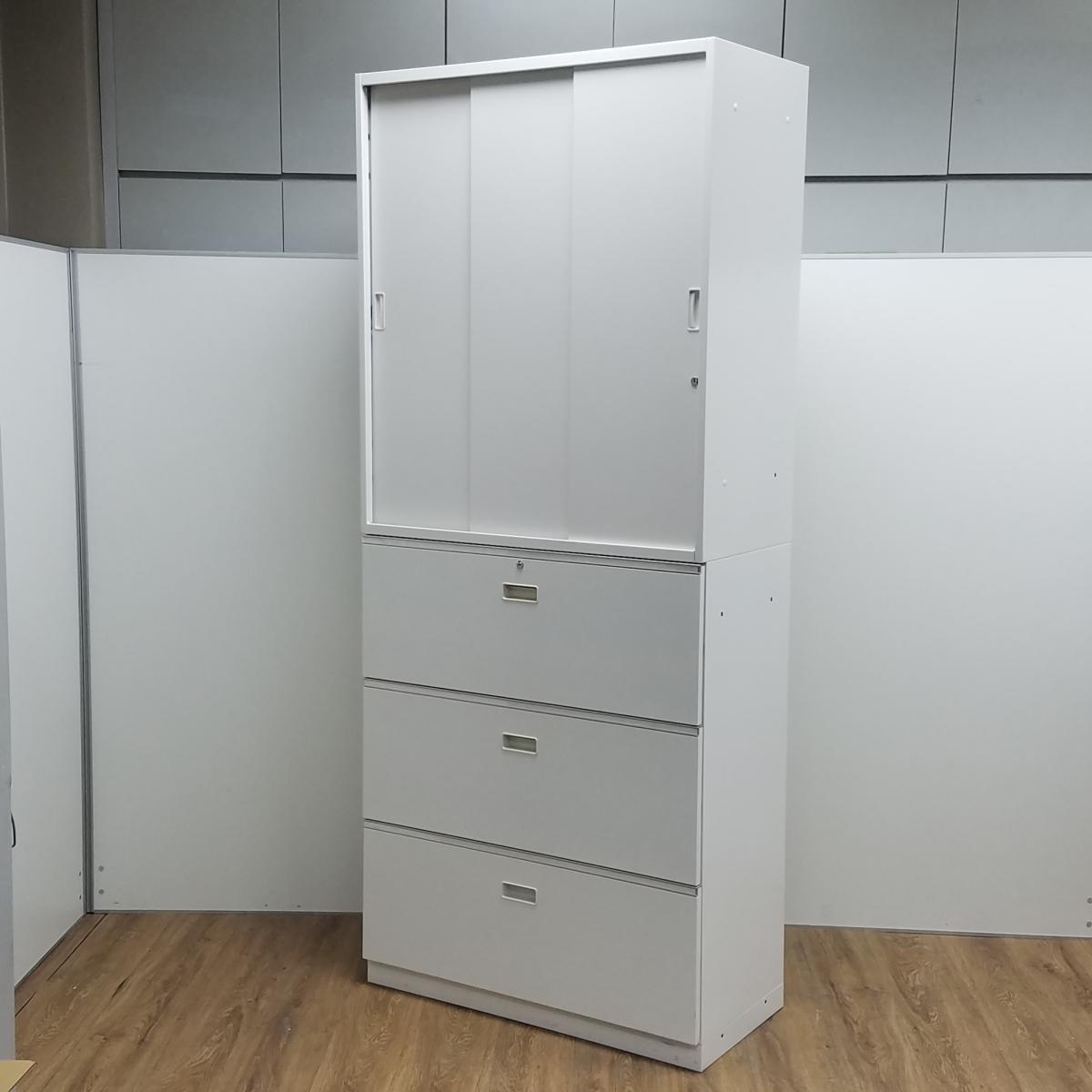 【博】【在庫お探しいたします！/予約依頼商品】イトーキ製のハイキャビネット(引違書庫＋3段ラテラル書庫)【シンラインシリーズ】　＊良品を格安で！「オフィスバスターズ福岡南店」は、福岡を拠点として、全国へ中古オフィス用品・オフィス家具を提供しております。
                        シンライン
                                    中古
            