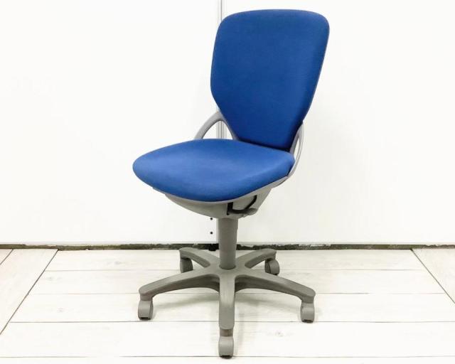 【中古】プレーゴチェア  イトーキ（ITOKI） 肘無ハイバックチェア