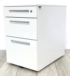 【使いやすさで選ぶならコレ！】■イトーキ製　3段ワゴン　ホワイト　■デスクサイドワゴン【ITOKI　CZR】