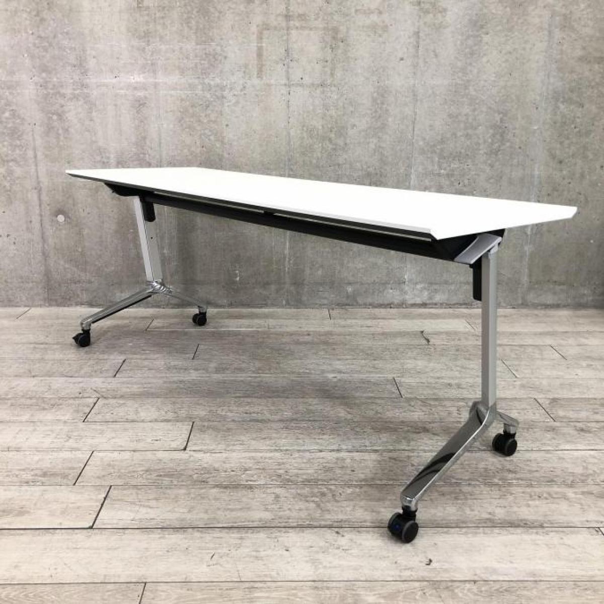 【スタイリッシュで上質なデザイン！】■コクヨ　コンフェストシリーズ　サイドスタックテーブル　W1500×D450×H720mm　ホワイト【KOKUYO　CONFEST】
                        コンフェスト
                                    中古
            