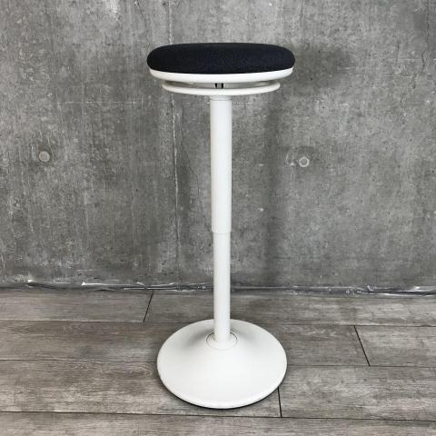 【中古】ピルエット L122EZ FXW4 オカムラ（okamura） ミーティングチェア