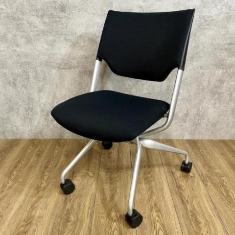 【中古】レクシブ KLC-820GP-Z5T1 イトーキ（ITOKI） ネスティングチェア