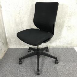 【在庫入替セール品】【定価約6万円】【背もたれメッシュで通気性も抜群なOAチェアです！】■イトーキ製　エピオス　OAチェア※背面剥がれありのため特価【AD】