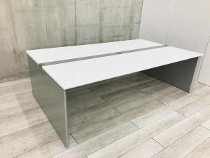 【関東倉庫在庫品】オカムラ製・『フリーウェイ』入荷!!グッドデザイン賞受賞品！『W2800』4人使用で、一人使用サイズがW1400でお使い頂けます。解放感とコミュニケーションをアップさせてくれるデザイン！オフィスバスターズミーティングテーブル　会議室　フリーアドレス　レイアウト　起業　内装　改装