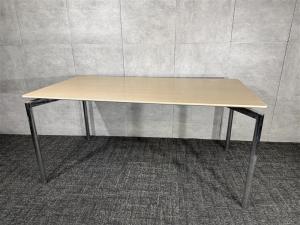 ★近日入荷品★【来客・打ち合わせなど入替にオススメ！W1500のミーティングテーブルが入荷！】■内田洋行　MR テーブル　4本脚　ナチュラル　《オフィスバスターズ福岡博多店は、福岡を拠点として、日本全国へ中古オフィス用品・オフィス家具を提供しております》