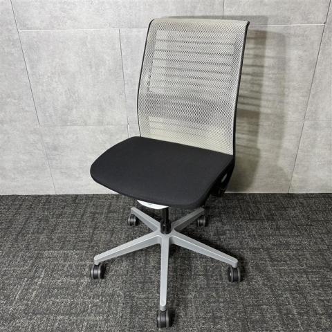 【中古】シンクチェア（新モデル）  Steelcase（スチールケース） 肘無ハイバックチェア