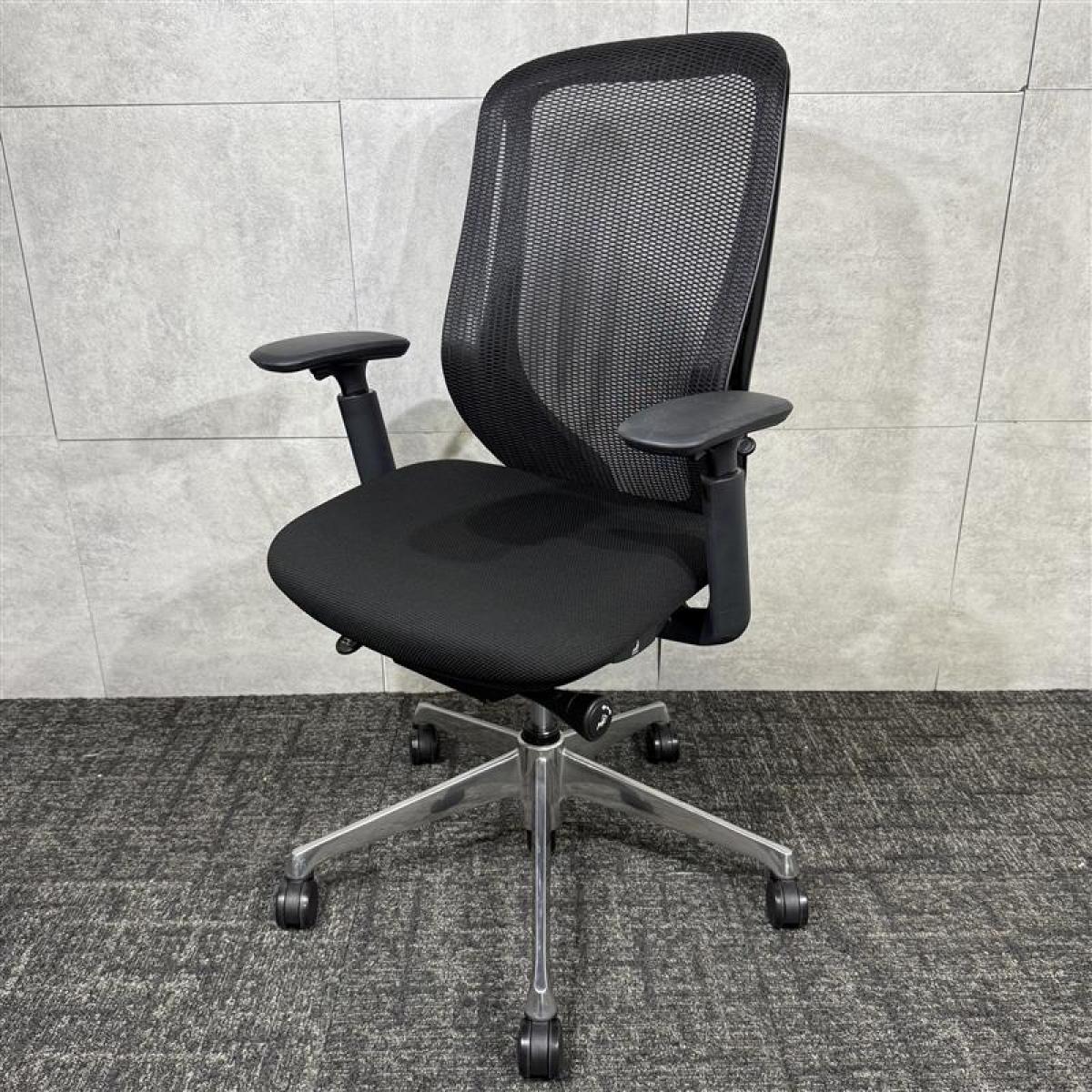 【集中＆休憩をこれ1脚で！！】◆オカムラ/シルフィー　ハイバック　ブラック《オフィスバスターズ福岡博多店は、福岡を拠点として、日本全国へ中古オフィス用品・オフィス家具を提供しております》
                        シルフィーメッシュ
                                    中古
            