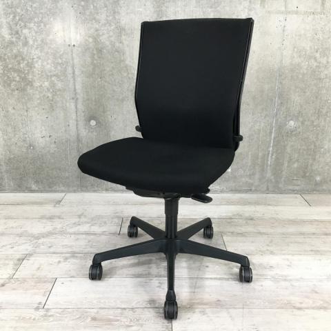 【中古】エスクード C435ZR FFW1 オカムラ（okamura） 肘無ハイバックチェア