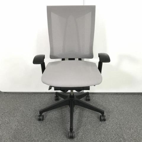 【中古】セレーオチェア KF-570JB1-TTW6 イトーキ（ITOKI） 肘付ハイバックチェア