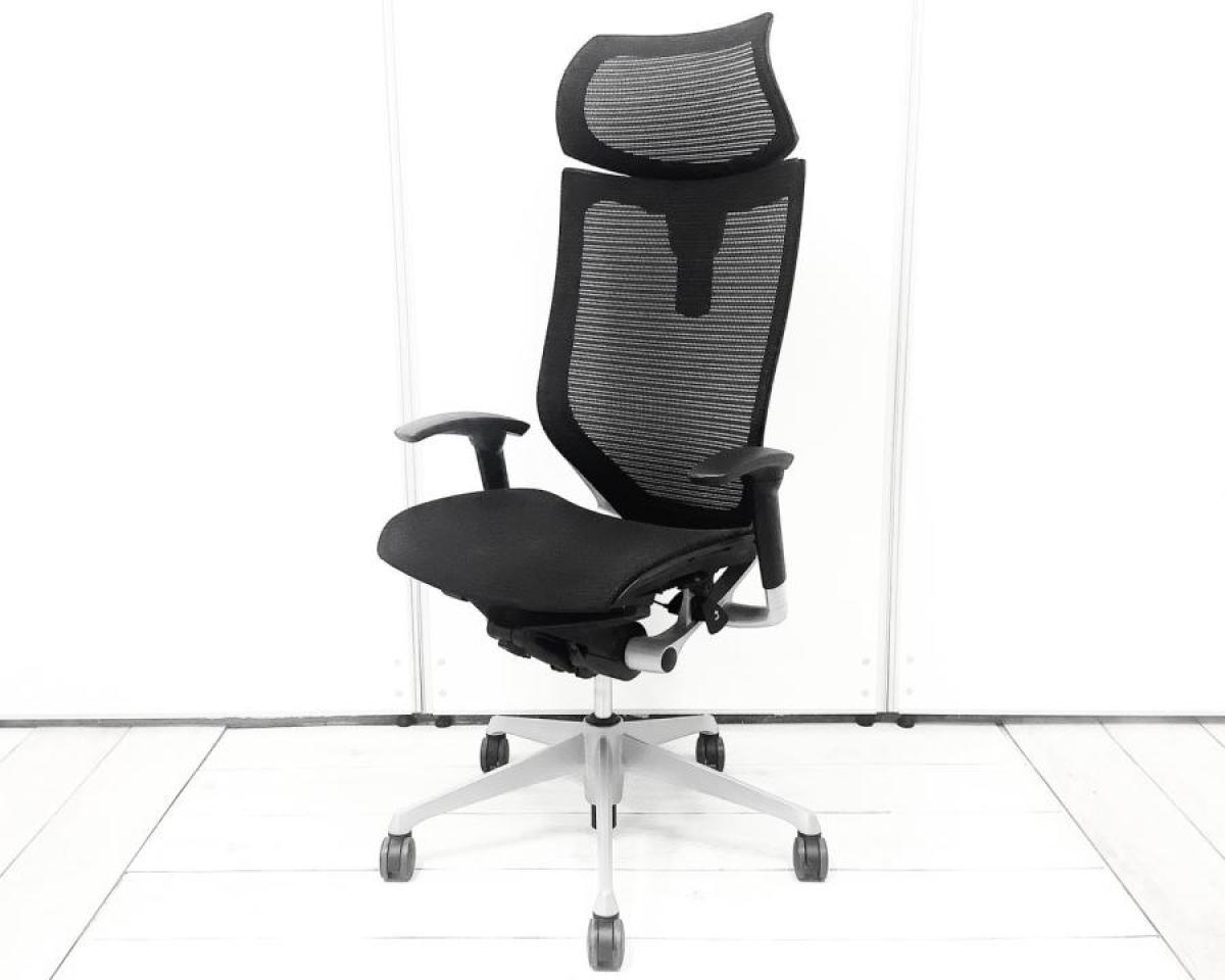 【ロット入荷！】大人気シリーズの中でも需要の高いブラック×オールメッシュ×可動肘付き！高級感抜群のエクストラハイバック、シルバー仕様！
■オカムラ/バロン/ブラック　ヘッドレスト付き
                        バロンメッシュチェア
                                    中古
            