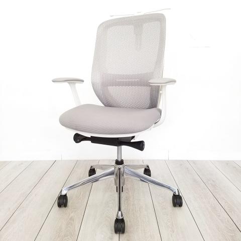 【中古】シルフィーメッシュ  オカムラ（okamura） 肘付ハイバックチェア