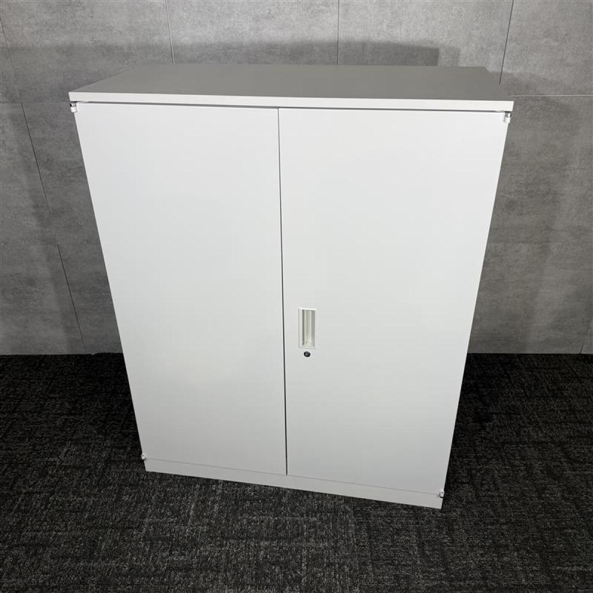 【★状態良好★井上金庫製品の両開き書庫！追加の収納や新設の設置にもぜひ！】■井上金庫製　ICシリーズ　両開き　書庫　ホワイト　《オフィスバスターズ福岡博多店は、福岡を拠点として、日本全国へ中古オフィス用品・オフィス家具を提供しております》
                        IC
                                    中古
            