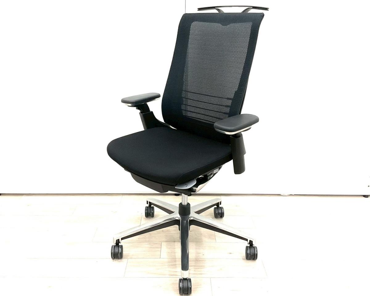 ■コクヨ(KOKUYO)製　インスパイン(INSPINE)　■ブラック（black）■肘付き/可動肘　■ハイバック　■背面メッシュ　■ハンガー付き、ランバーサポート付　※ほつれ有り　【弊社使用欄：A01042358】
                        インスパイン
                                    中古
            