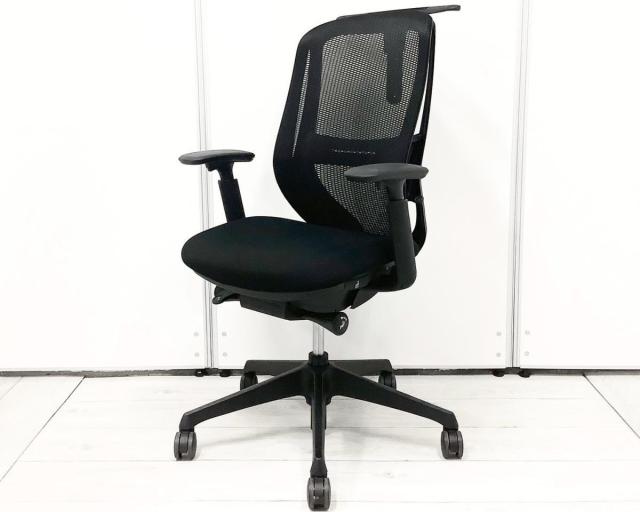 【中古】シルフィーメッシュ  オカムラ（okamura） 肘付ハイバックチェア