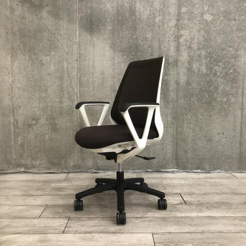 【中古】ノナ KZ-330OG-W9H2 イトーキ（ITOKI） 肘付ハイバックチェア