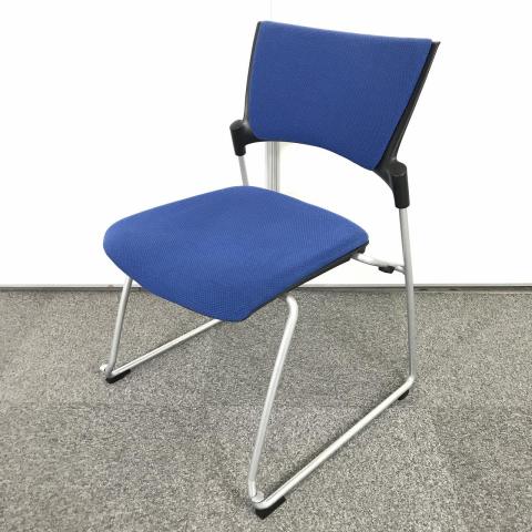 【中古】マノスチェア  イトーキ（ITOKI） スタッキングチェア