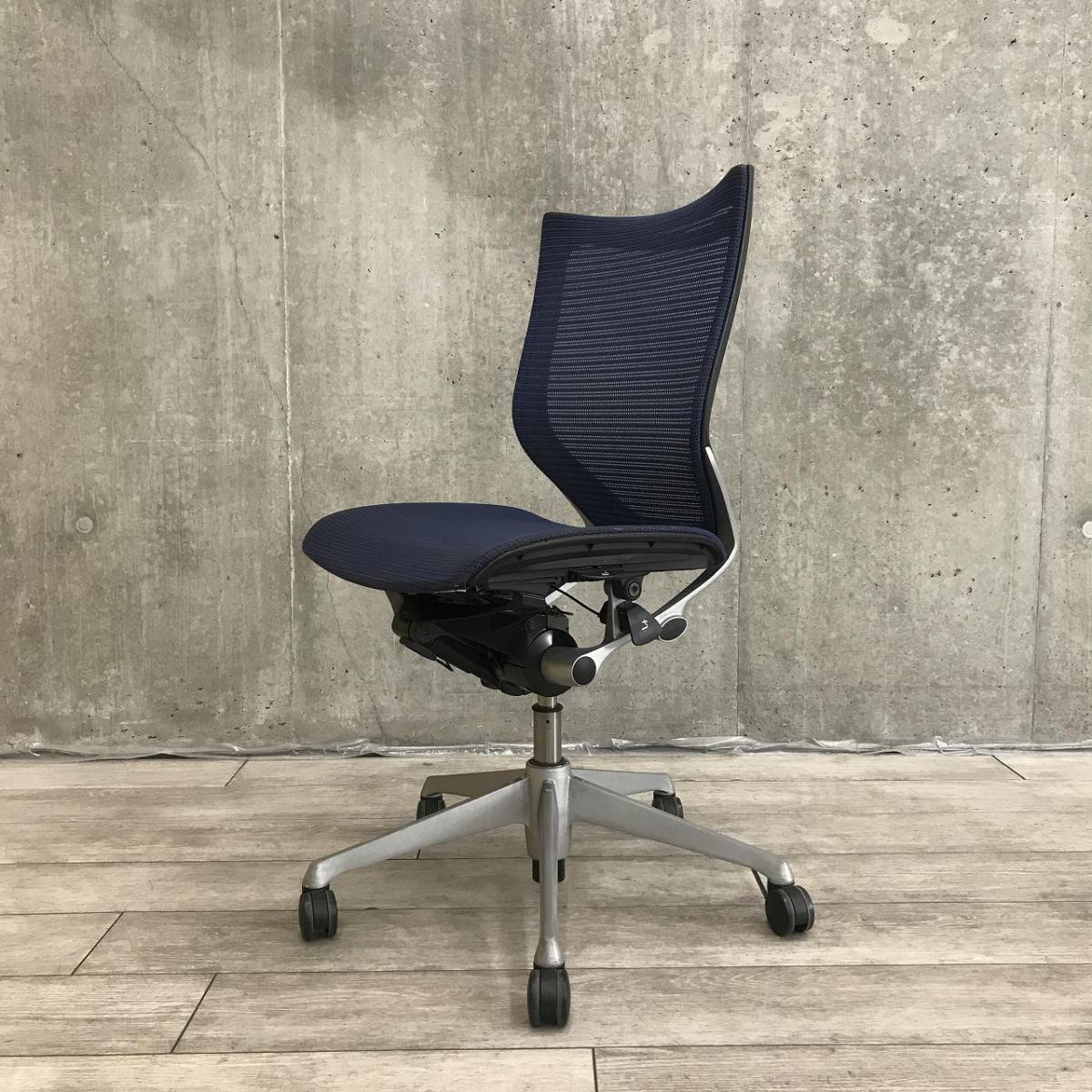 【関東倉庫在庫品】【人間工学に基づいた快適設計で身体にやさしくフィット！】■オカムラ製　バロンメッシュ　肘無しローバックチェア　■ブルー【弊社使用欄：A01022479】【ECBMC】
                        バロンメッシュチェア
                                    中古
            