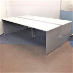 【4名様推奨】【倉庫在庫品】次世代ワークステーションの決定版！中古　フリーアドレスデスク　W2400　イトーキ　インターリンク シルバー脚