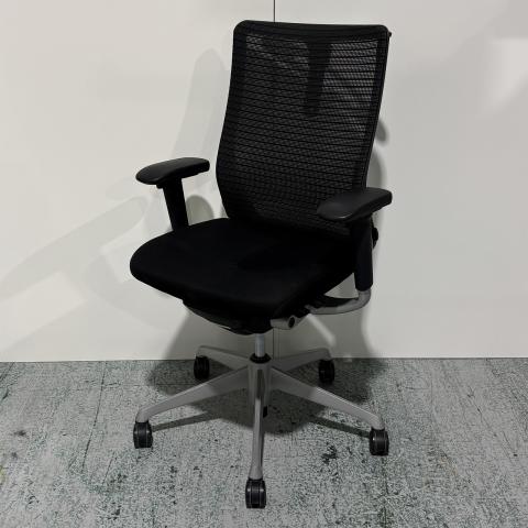 【中古】コーラルメッシュ CQ86GS FSH1 オカムラ（okamura） 肘付ハイバックチェア