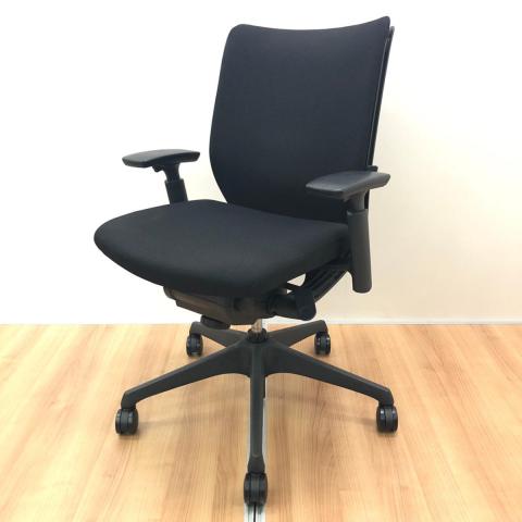 【中古】ヴィスコンテチェア CW36ZC-FBA1 オカムラ（okamura） 肘付ローバックチェア