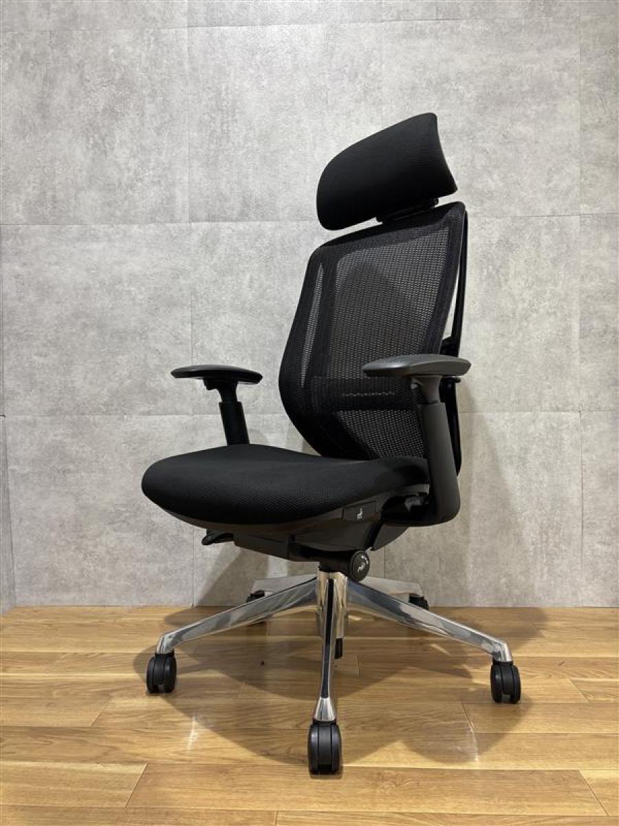 【西】～快適とスタイルを両立！長時間作業に最適な高機能オフィスチェア～【オカムラ】【シルフィー】【可動肘】【可動ヘッドレスト】【ブラック】【前傾姿勢】【フレームブラック】【チェア】【椅子】【イス】【事務椅子】【デスク】【机】【書庫】【書棚】【棚】【ラック】【収納】【格安】【安い】【メーカー】【レイアウト変更】【模様替え】【福岡オフィス家具】【福岡中古家具】【中古事務什器】【中古チェア】【中古椅子】
                        シルフィーメッシュ
                                    中古
            