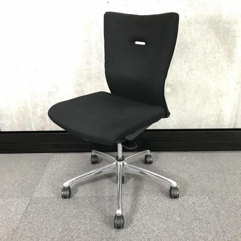 【中古】フィーゴ サイドファスナー  オカムラ（okamura） 肘無ミドルバックチェア