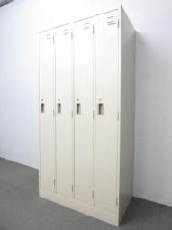 【在庫入替の為、１台限定でお安く！】【スタンダードなデザインで使いやすい！】■コクヨ製　4人用ロッカー　■個人の衣服や荷物をしっかり管理！スタッフ増員・レイアウト変更の際の追加にもオススメ！】■オフィスバスターズ梅田本店