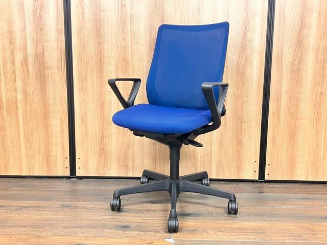 【中古】フルーエントチェア  オカムラ（okamura） 肘無ローバックチェア