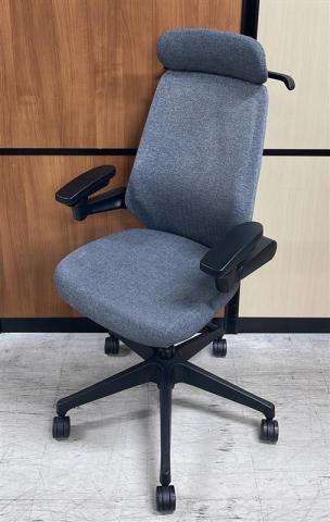 【中古】ノート KJ-157JE11T1T3 イトーキ（ITOKI） 肘付ハイバックチェア