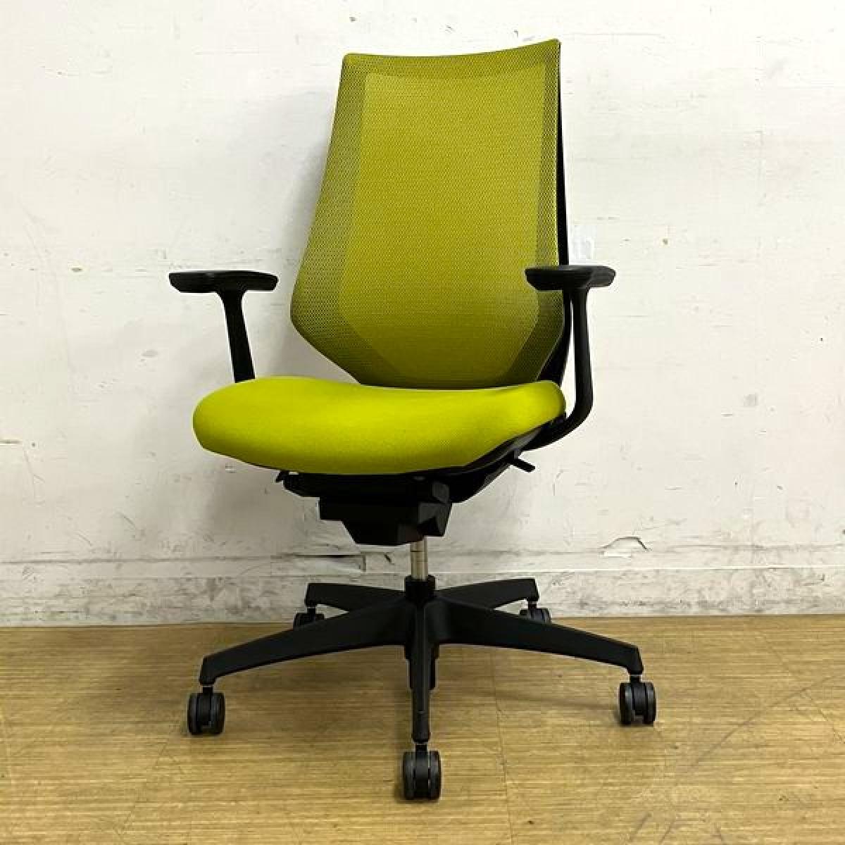 【在庫入替セール】【2021年製】コクヨ　デュオラチェア　固定肘付きチェア　メッシュタイプ　グリーン×ブラックフレーム　お洒落で使い勝手の良い仕様とカラーリングで人気
                        デュオラ メッシュ
                                    中古
            