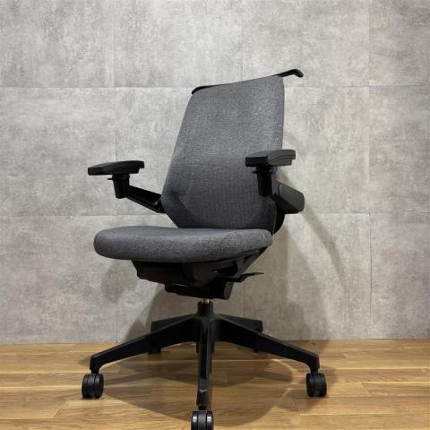 【中古】ノート メッシュ  イトーキ（ITOKI） 肘付ハイバックチェア