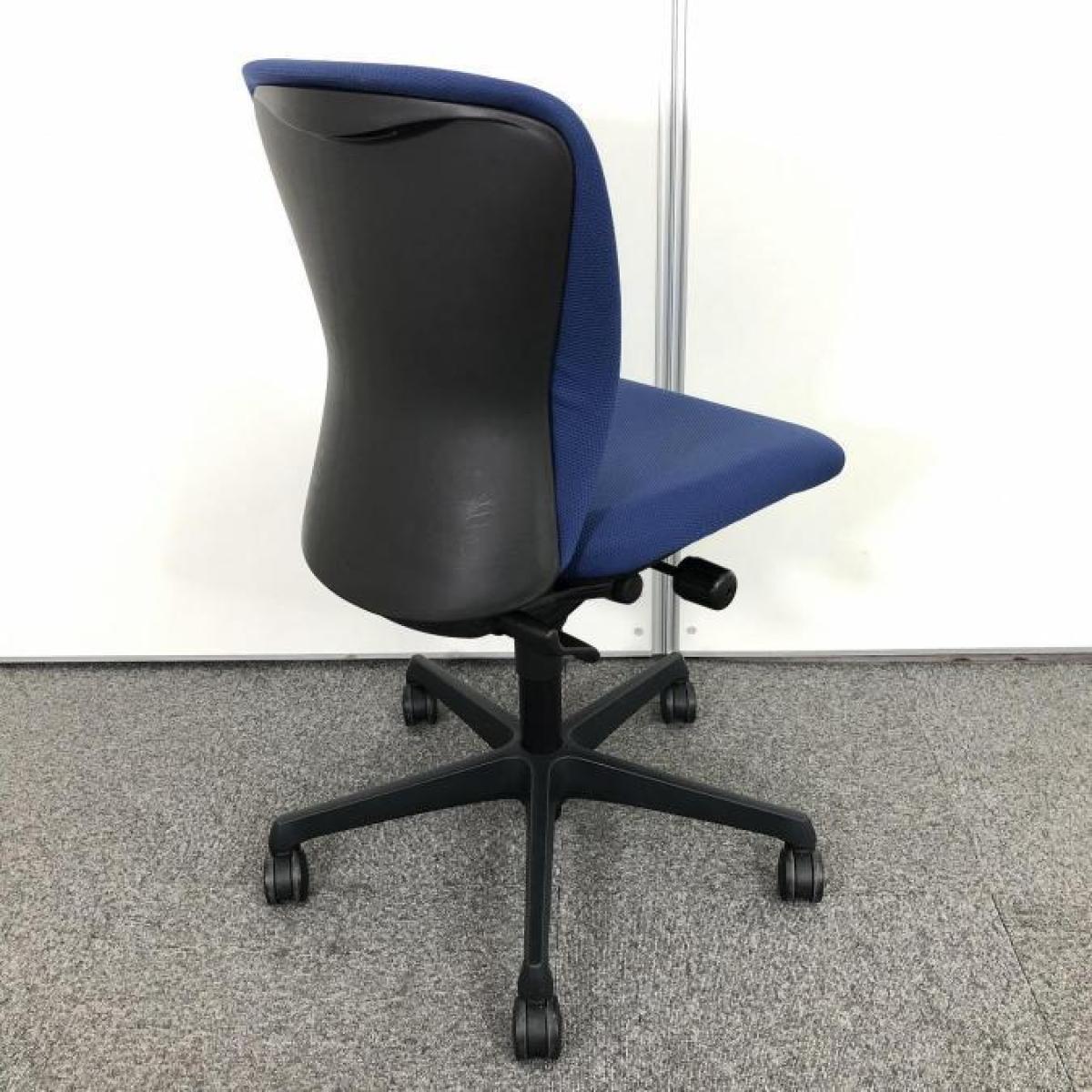 中古】スラート オカムラ/okamura 肘無ローバックチェア 565806 - 中古