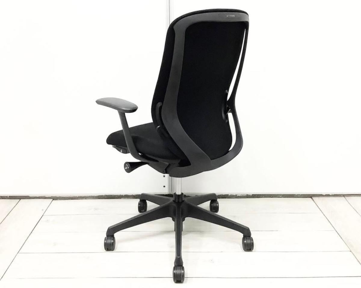 中古】シルフィー オカムラ/okamura 肘付ハイバックチェア 565817