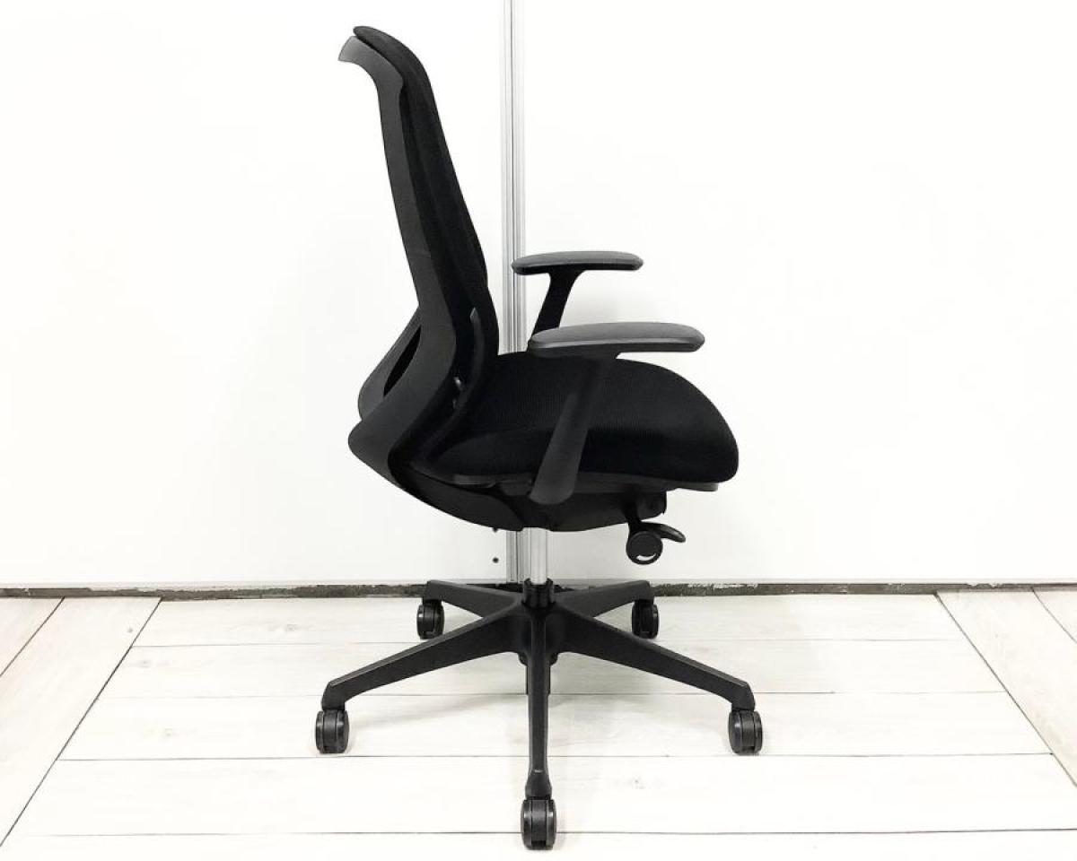 中古】シルフィー オカムラ/okamura 肘付ハイバックチェア 565817