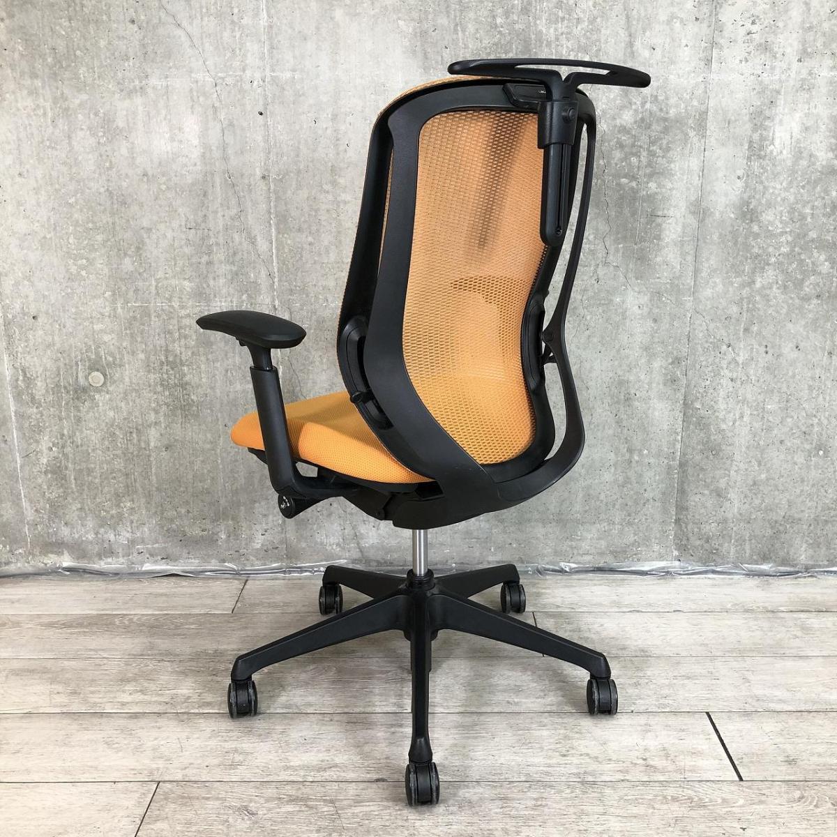 中古】シルフィーメッシュ C686XR FMR8 オカムラ/okamura 肘付