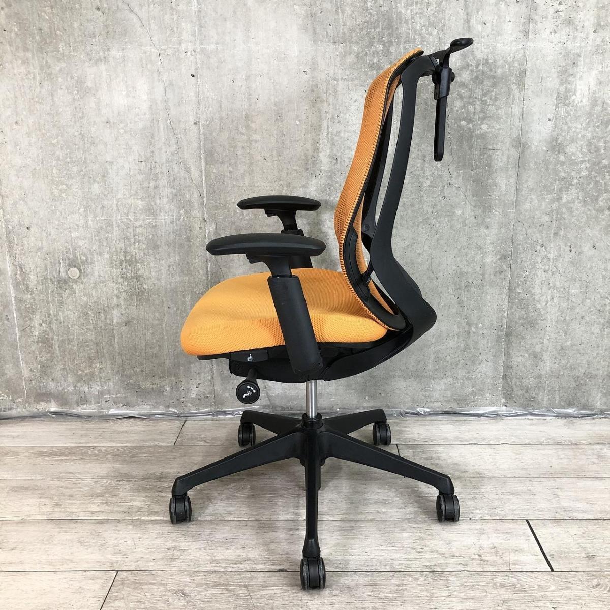 中古】シルフィーメッシュ C686XR FMR8 オカムラ/okamura 肘付 