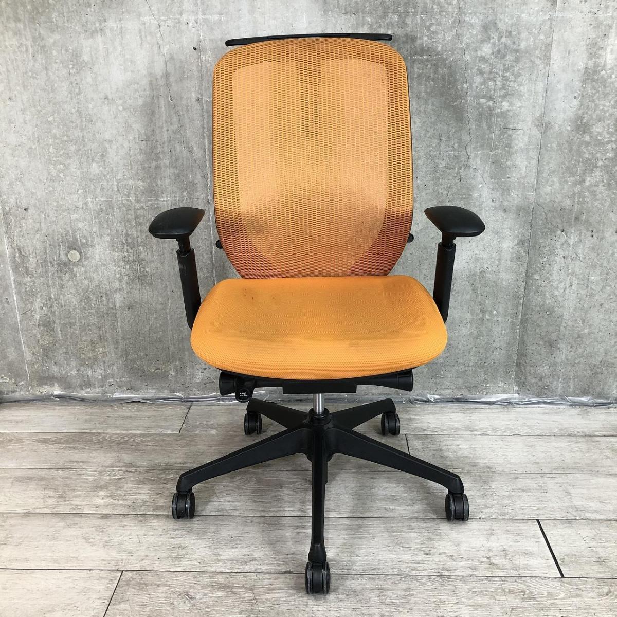 中古】シルフィーメッシュ C686XR FMR8 オカムラ/okamura 肘付