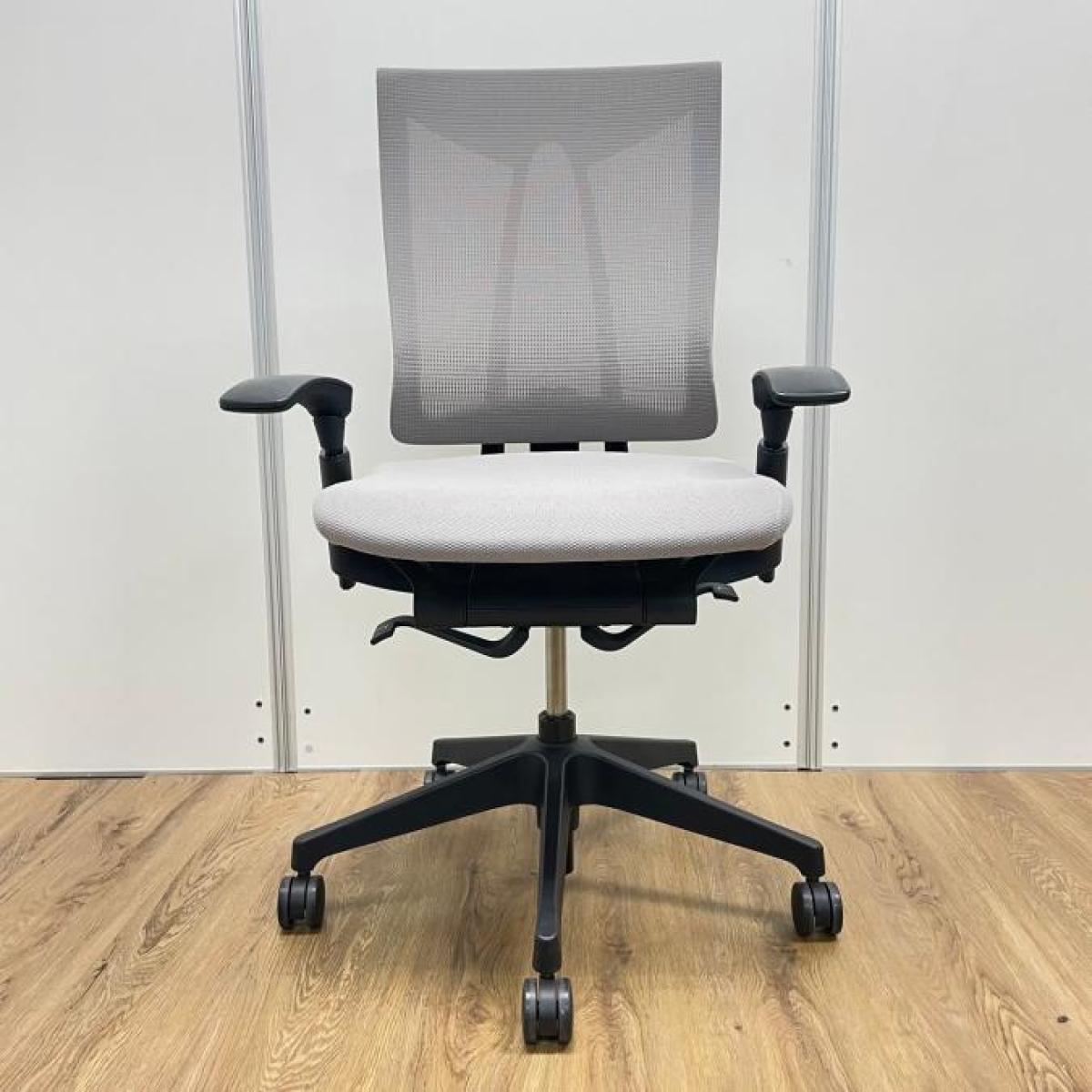 イトーキ　セレーオ　高級オフィスチェア中古 中古】セレーオチェア イトーキ/ITOKI 肘付ハイバックチェア 467603