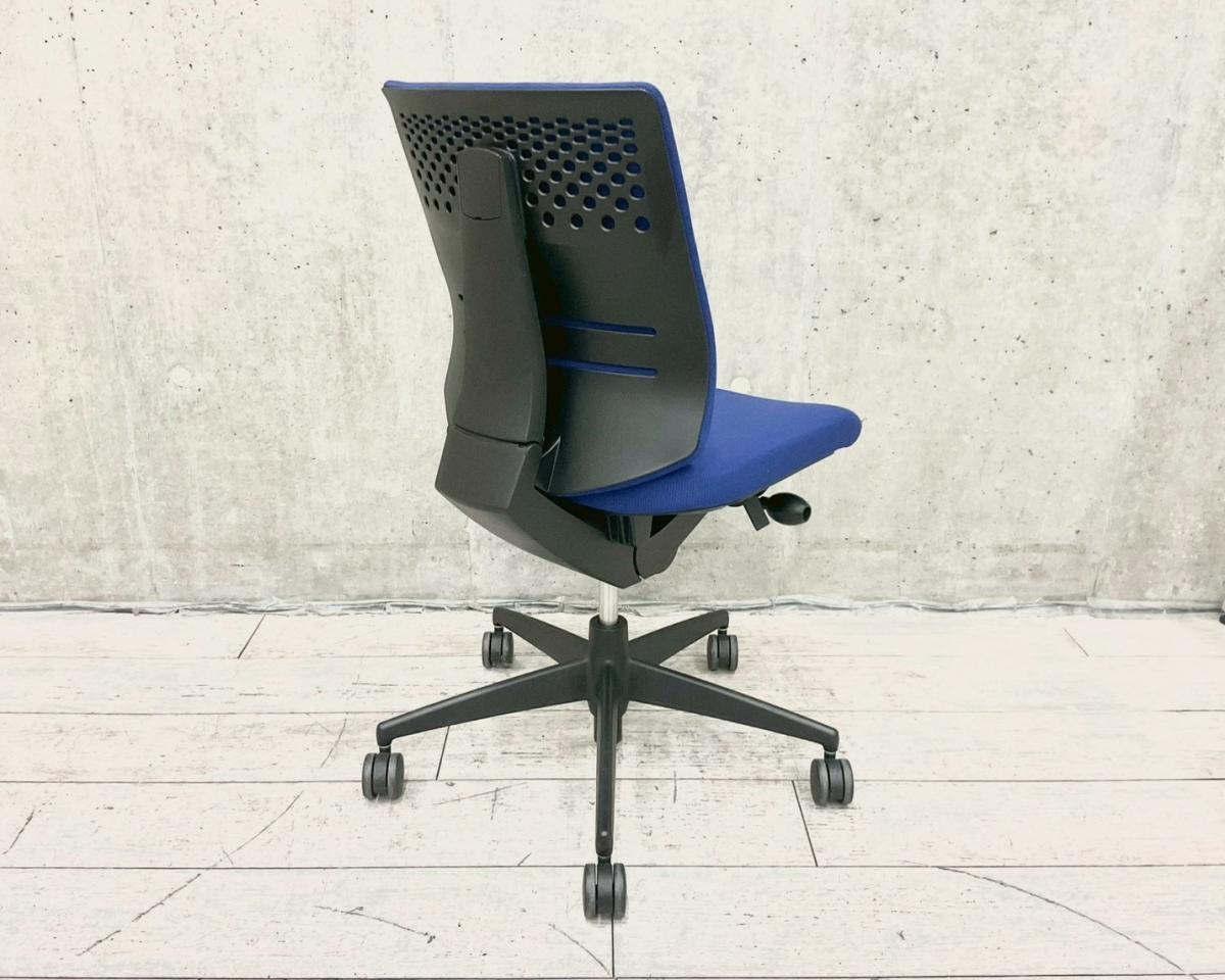 中古】ウィザードチェア コクヨ/KOKUYO 肘無ローバックチェア 565867