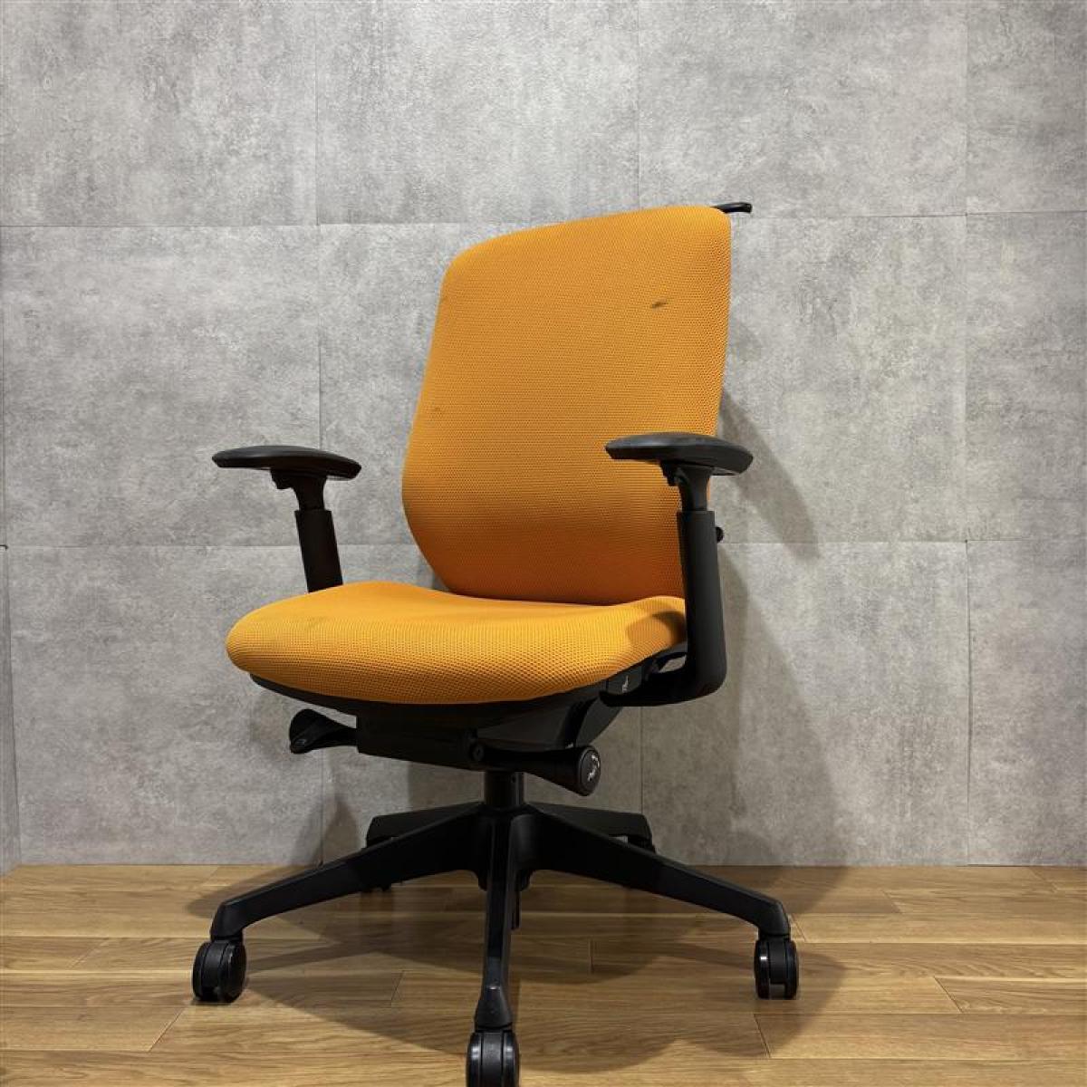 中古】シルフィー オカムラ/okamura 肘付ハイバックチェア 565885