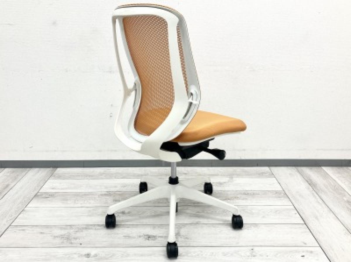 中古】シルフィーメッシュ C645XW FMR6 オカムラ/okamura 肘無