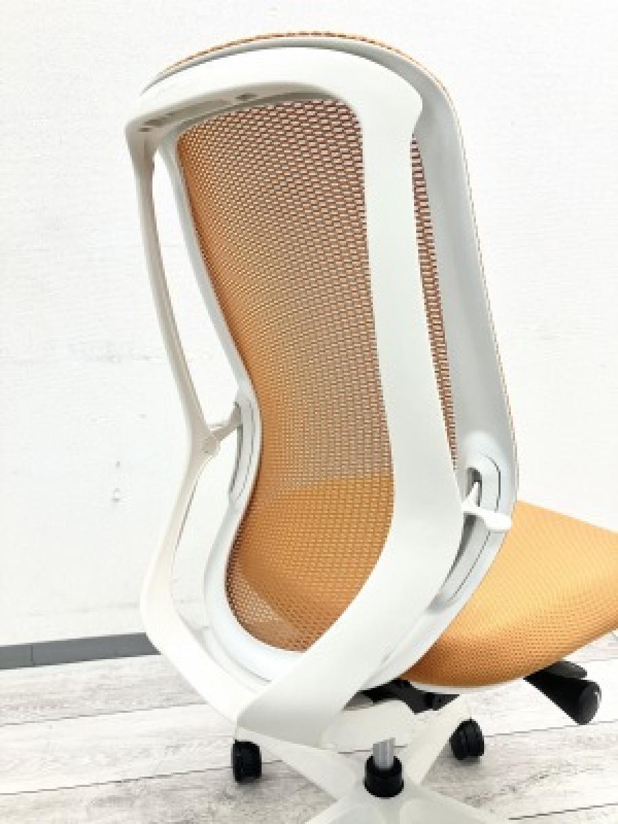 中古】シルフィーメッシュ C645XW FMR6 オカムラ/okamura 肘無