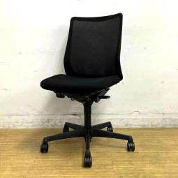 オカムラ　フルーエント　肘無しローバックモデル　背メッシュ　ブラック×ブラックフレーム【愛知・名古屋・豊田・静岡・浜松】