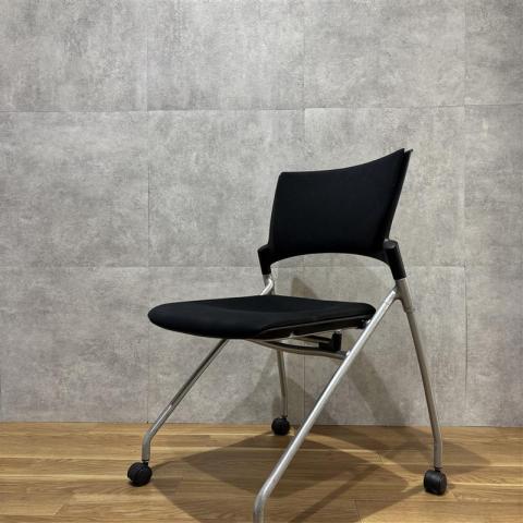 【中古】マノスチェア  イトーキ（ITOKI） ネスティングチェア