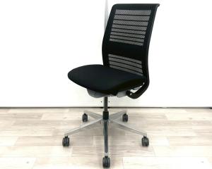 ■スチールケース(Steelcase)製　■シンク2(think 2)チェア　■肘無し　■ハイバック　■背面メッシュ　■ランバーサポート付　■ブラック　■オススメ/人気/定番商品　　【弊社使用欄：A01048949 K】【KN】